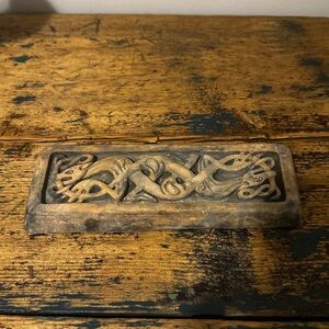 Celtic Mobius Dogs of Love Carved Plaque